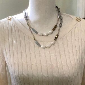 🦋TALBOTS L/S cable knit cream boatneck sweater